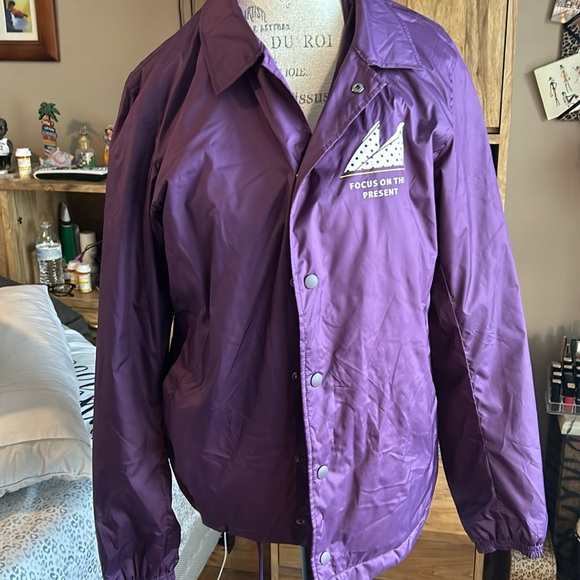 UT Uniqlo x Pharrell I am Other Arts Jacket - Small - Picture 1 of 6